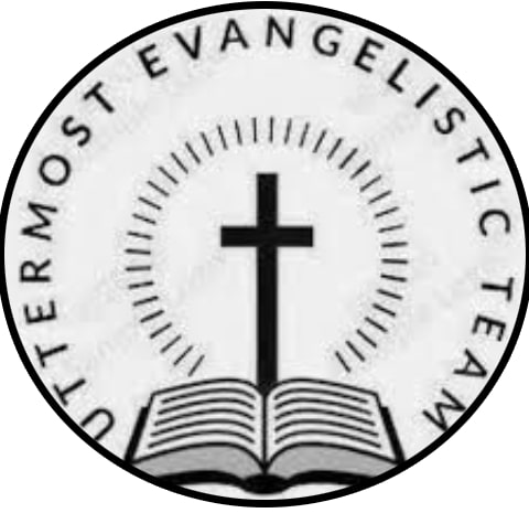 UET logo